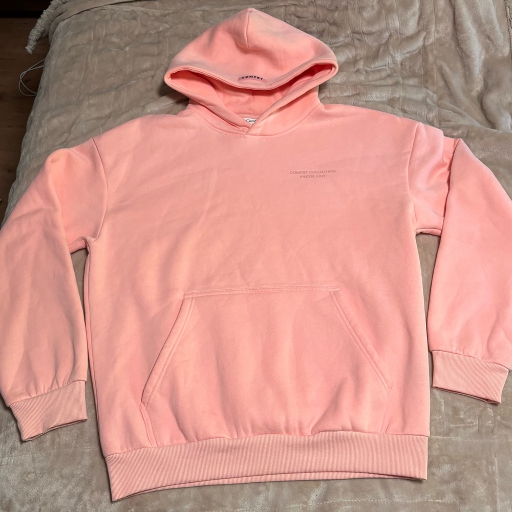 Comfrt pastel edit hoodie peach